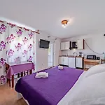 Apartments Barcot