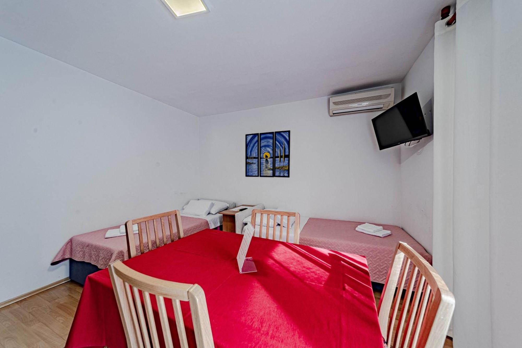 Apartment Barcot *